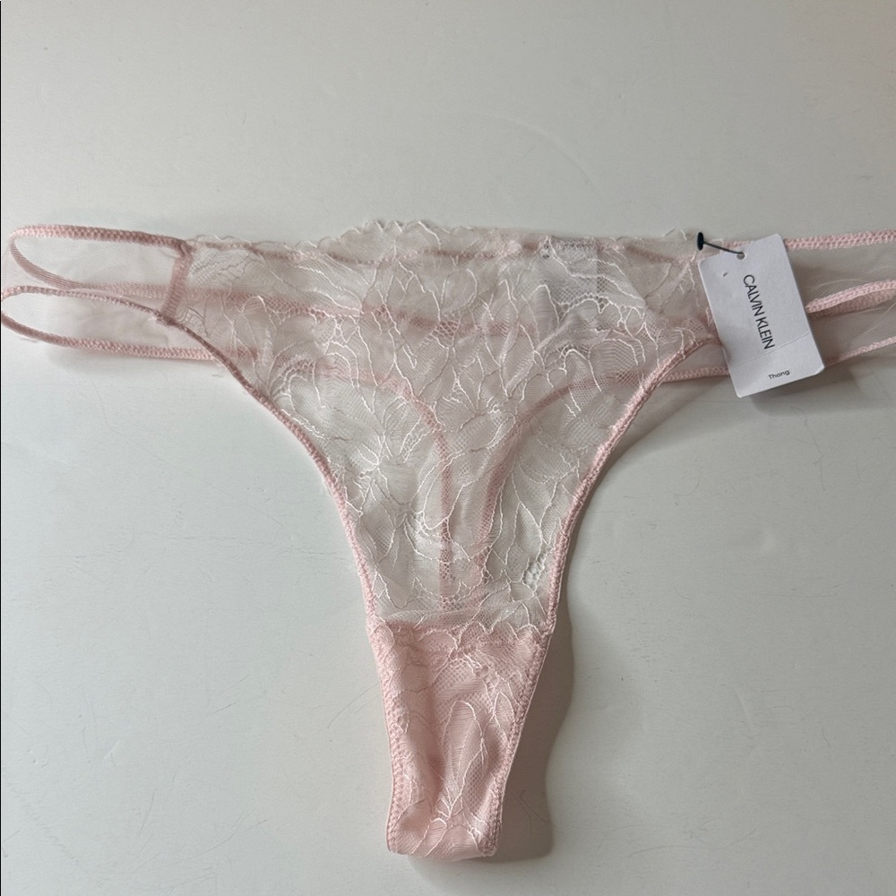 Calvin Klein Sheer Floral Lace Thong Pink XL